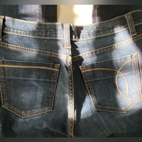 Edun Medium Wash Flare Jeans - Picture 14 of 14